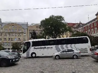 Pereviznyk.com.ua - Автобусні перевезення. Прямий рейс Львів-Краків аеропорт — фото 4